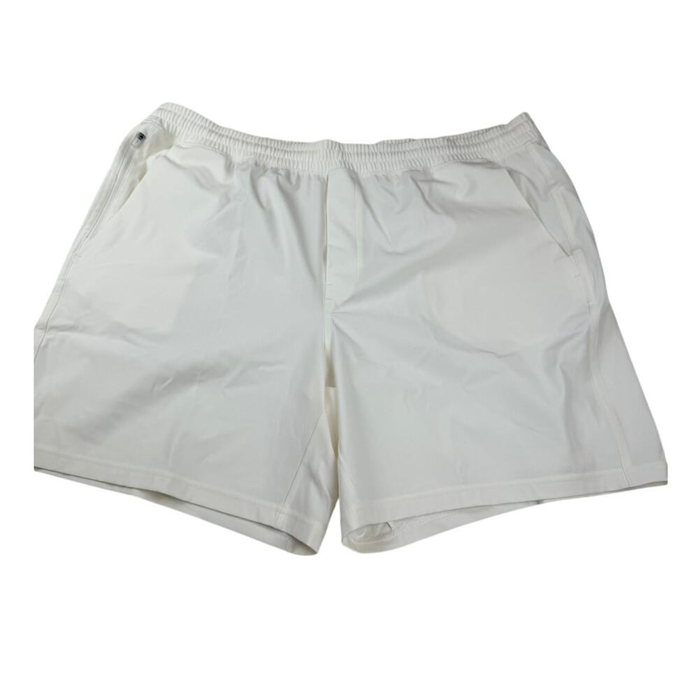 VRST Men's XXL Athletic Shorts - New Without Tags